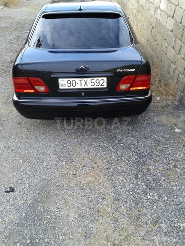 Mercedes E 200 1999, 60,000 km - 0.2 л - Bakı