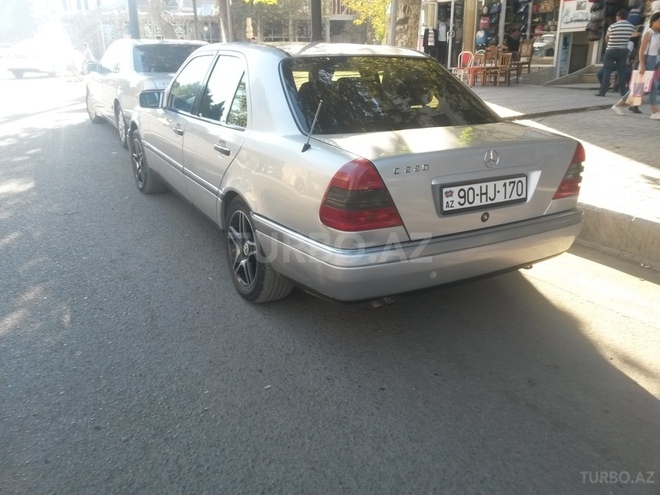 Mercedes C 220 1996, 232,000 km - 2.2 л - Gəncə