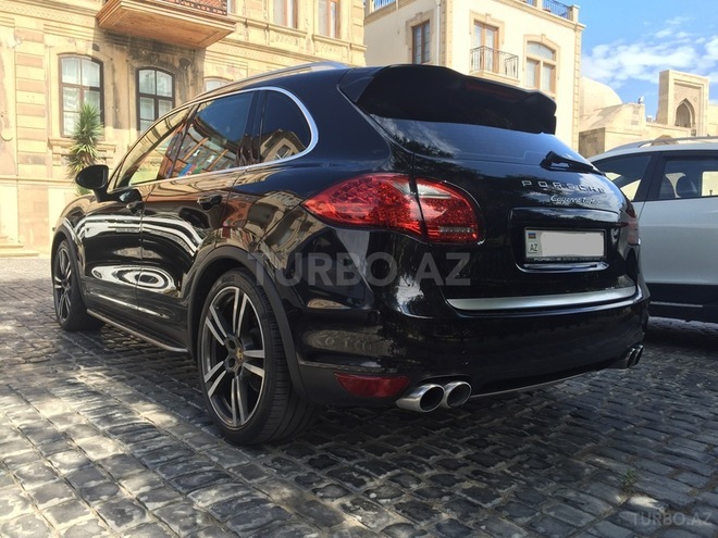 Porsche Cayenne 2011, 77,700 km - 4.8 l - Bakı