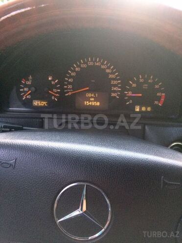 Mercedes E 260 2001, 155 km - 2.6 l - Bakı