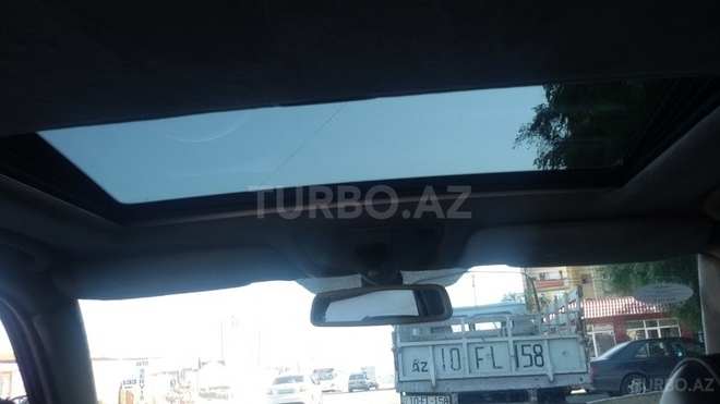 Mercedes E 270 2000, 330,000 km - 2.7 l - Bakı