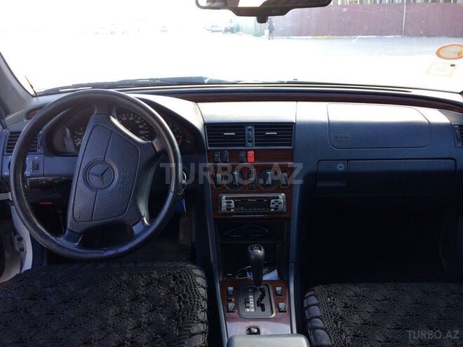 Mercedes C 180 1995, 29,000 km - 1.8 l - Sumqayıt