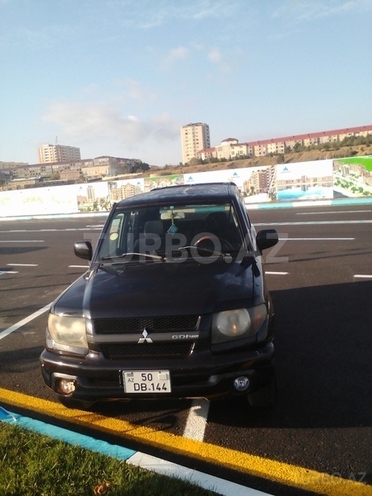 Mitsubishi Pajero io 2001, 295,000 km - 1.8 л - Sumqayıt