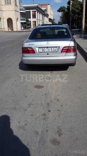 Mercedes E 220 1999, 312,807 km - 0.2 l - Bakı