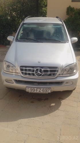 Mercedes ML 270 2002, 250,000 km - 2.7 l - Bakı