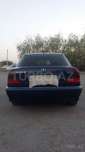Mercedes C 200 2000, 196,000 km - 2.0 l - Bakı