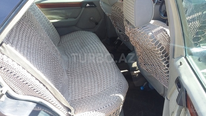 Mercedes E 220 1994, 200,000 km - 2.2 l - Bakı