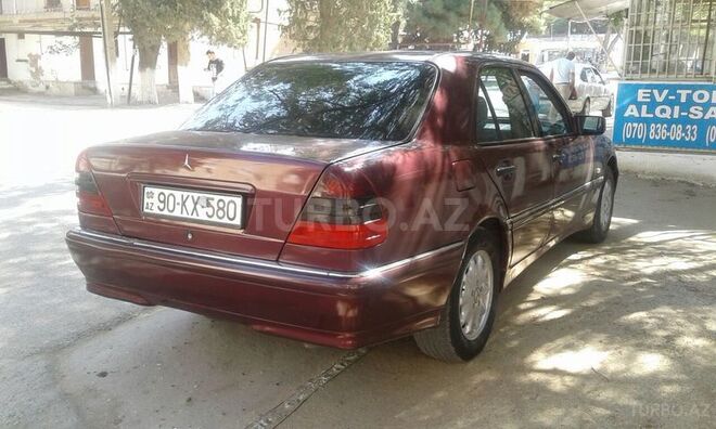 Mercedes C 180 1997, 230,000 km - 1.8 l - Sumqayıt