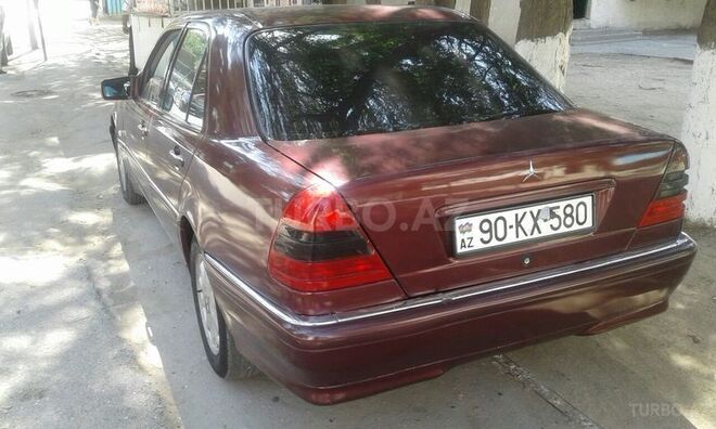 Mercedes C 180 1997, 230,000 km - 1.8 l - Sumqayıt