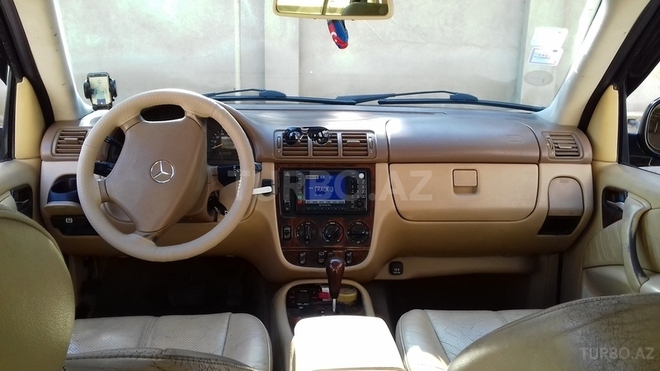 Mercedes  2000, 216,668 km - 4.3 l - Bakı