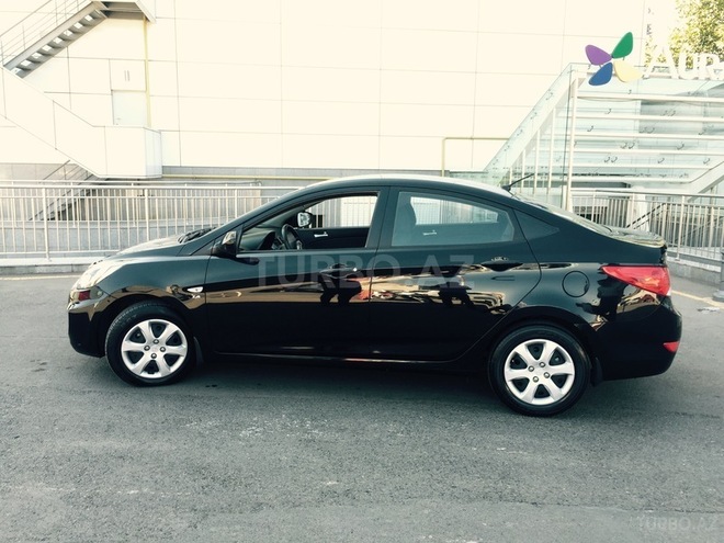 Hyundai Accent 2012, 38,000 km - 1.6 l - Gəncə