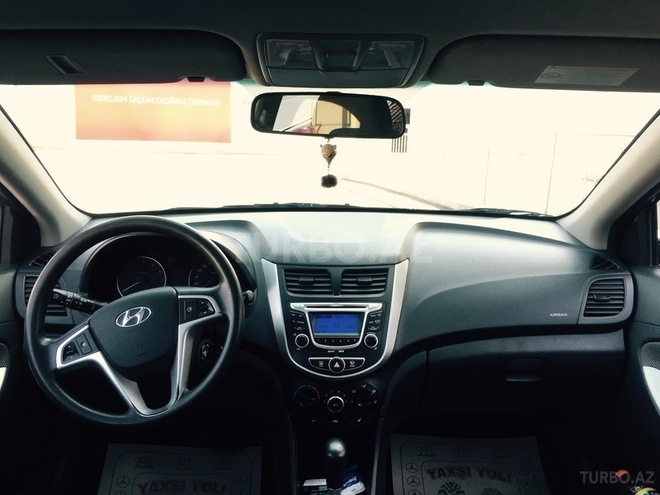Hyundai Accent 2012, 38,000 km - 1.6 l - Gəncə