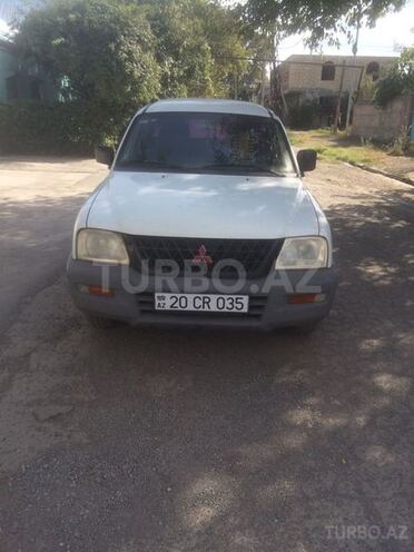 Mitsubishi L200 2004, 126,000 km - 2.0 l - Gəncə