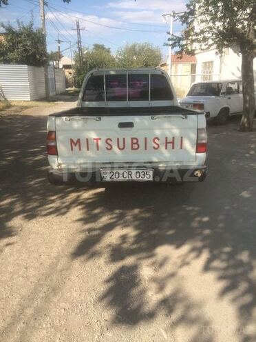 Mitsubishi L200 2004, 126,000 km - 2.0 l - Gəncə