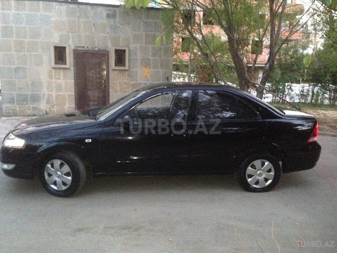 Nissan Sunny 2011, 250,000 km - 1.6 l - Bakı