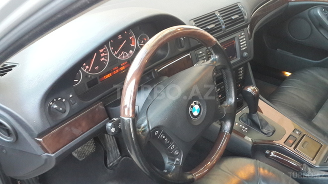 BMW 525 2002, 205,560 km - 0.3 л - Sumqayıt