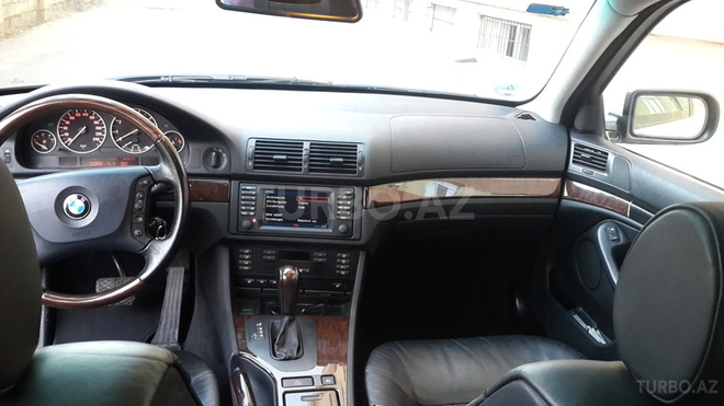 BMW 525 2002, 205,560 km - 0.3 л - Sumqayıt