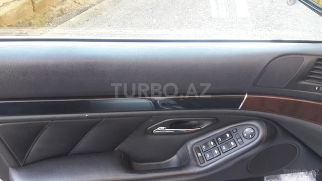 BMW 525 2002, 205,560 km - 0.3 л - Sumqayıt