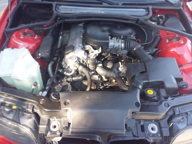 BMW 320 1999, 195,000 km - 2.0 л - Mingəçevir