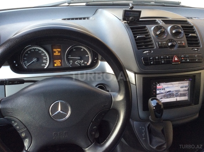Mercedes Vito 2006, 190,000 km - 2.2 l - Bakı