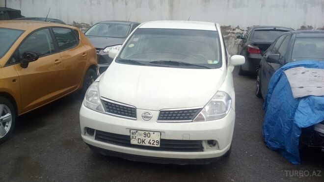 Nissan Tiida 2008, 131,666 km - 1.6 l - Bakı
