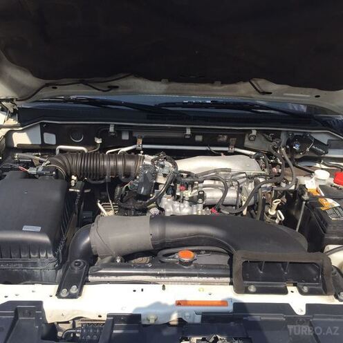 Mitsubishi Pajero 2010, 165,000 km - 3.5 l - Bakı