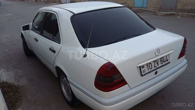 Mercedes C 180 1996, 300,000 km - 1.8 l - Bakı