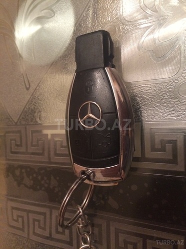 Mercedes E 240 2000, 156,000 km - 2.4 л - Bakı