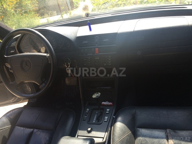 Mercedes C 220 1994, 246,367 km - 2.2 l - Bakı
