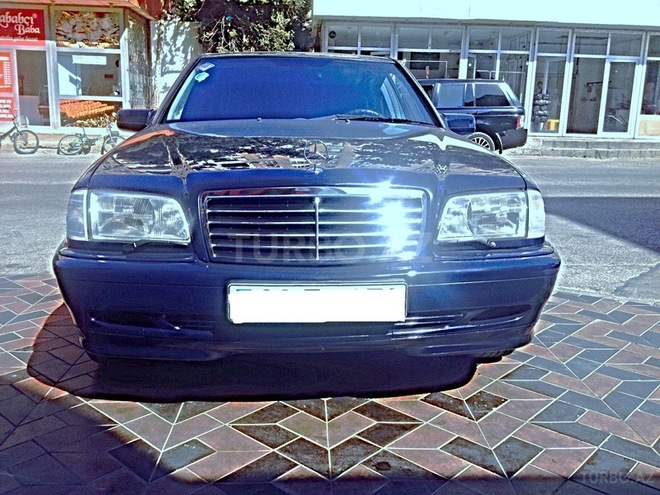 Mercedes C 180 1999, 210,000 km - 1.8 л - Bakı