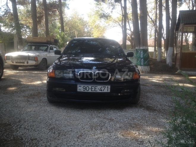BMW 325 2001, 195,000 km - 2.5 л - Sumqayıt