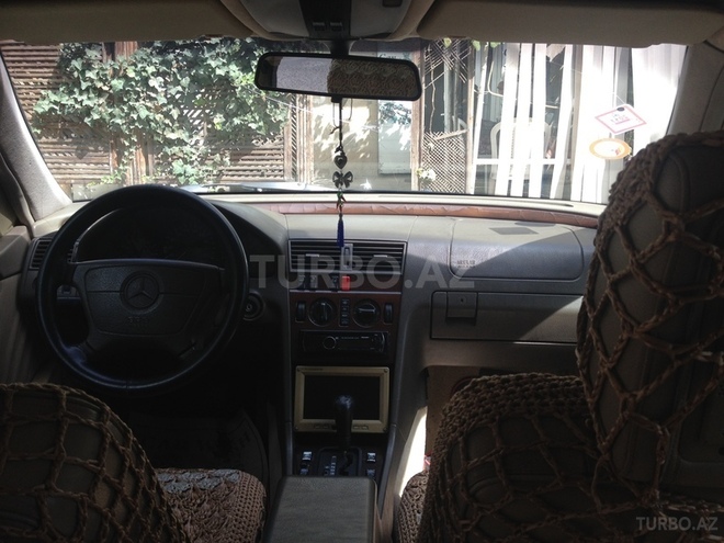 Mercedes C 200 1994, 327,000 km - 2.0 l - Bakı