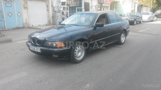 BMW 523 1997, 156,000 km - 2.5 л - Bakı