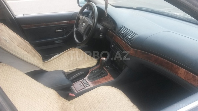 BMW 523 1997, 156,000 km - 2.5 л - Bakı