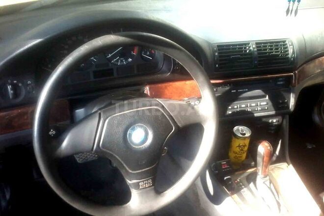 BMW 525 1996, 240,000 km - 2.5 l - Bakı