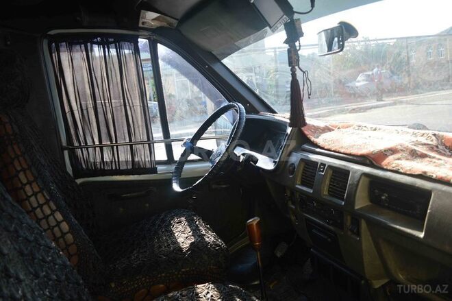GAZ 330202-740 1997, 190,000 km - 2.3 l - Bakı