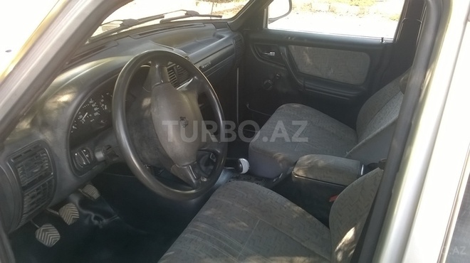 GAZ 3110 2003, 164,000 km - 2.5 l - Göygöl