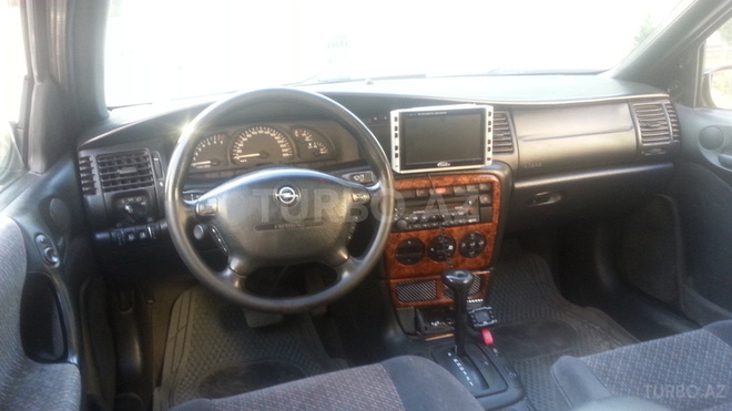 Opel Vectra 1997, 215,000 km - 2.0 l - Sumqayıt