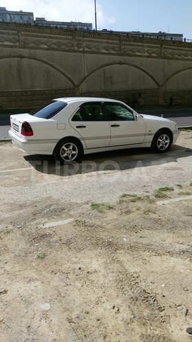 Mercedes C 200 1999, 186,000 km - 2.0 l - Bakı
