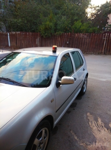Volkswagen Golf 1998, 300,000 km - 1.6 l - Bakı