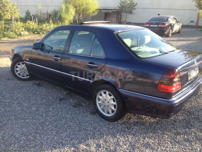 Mercedes C 180 1998, 240,000 km - 1.8 л - Bakı