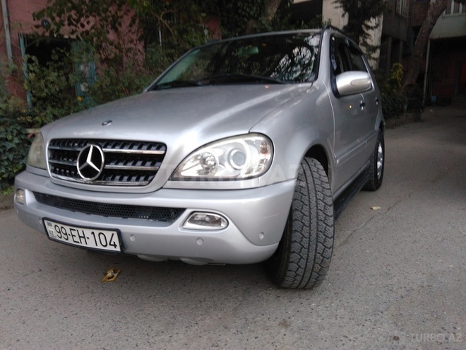 Mercedes ML 270 2003, 239,000 km - 2.7 л - Bakı