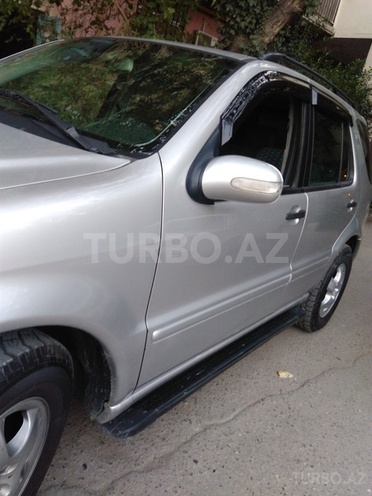 Mercedes ML 270 2003, 239,000 km - 2.7 л - Bakı