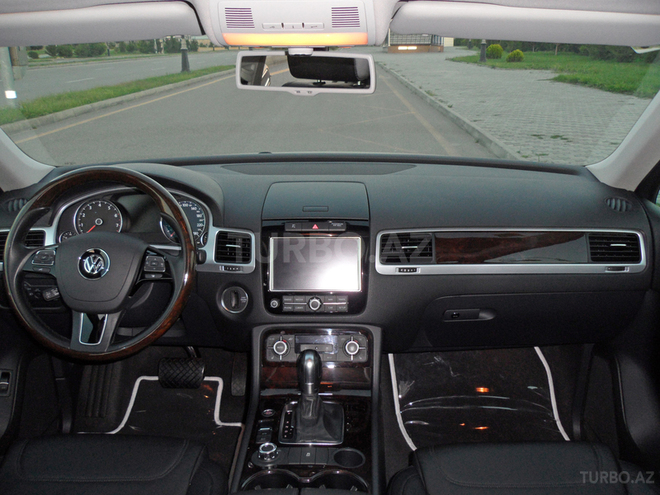 Volkswagen Touareg 2011, 78,000 km - 3.6 l - Bakı