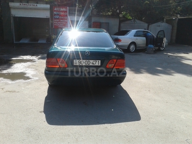 Mercedes E 230 1996, 314,348 km - 2.3 l - Bakı