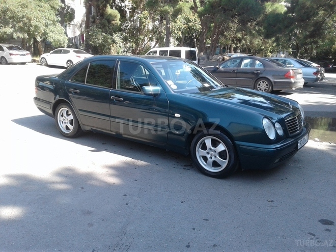 Mercedes E 230 1996, 314,348 km - 2.3 l - Bakı