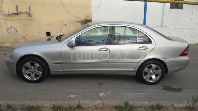 Mercedes C 200 2001, 28,000 km - 2.0 л - Bakı
