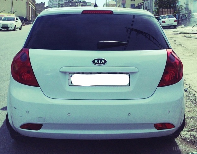 Kia Ceed 2010, 123,000 km - 2.0 l - Bakı