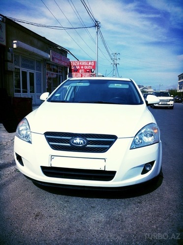 Kia Ceed 2010, 123,000 km - 2.0 l - Bakı