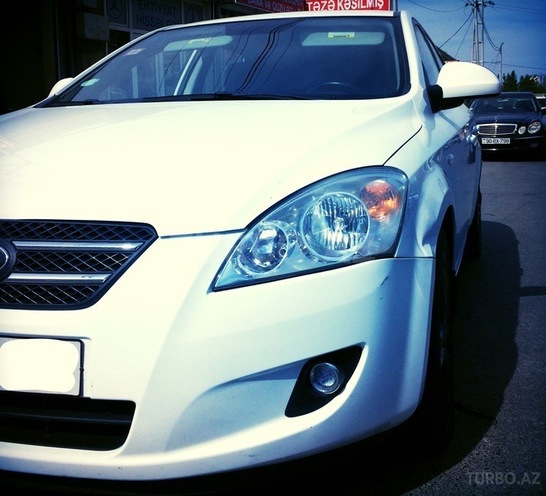 Kia Ceed 2010, 123,000 km - 2.0 l - Bakı